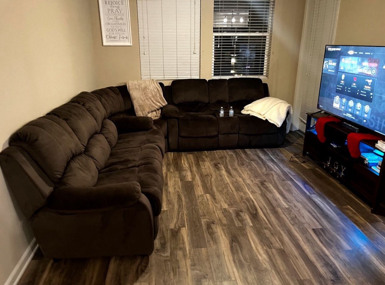 Beautiful And Comfortable 3 Piece Couch Recliners And Pull Out Bed! WERE MOVING OUT AND WE NEED IT GONE TODAY!