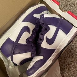 Nike Dunk HI Purple