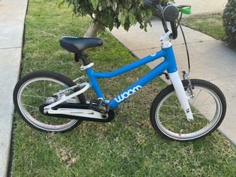 🎄🎁 Woom 3 -16” Kids Bike -Super Lightweight **Like New**