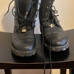 Women’s Timberland Boots Size 9