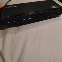 Plugable UD-6950PDH Docking Station