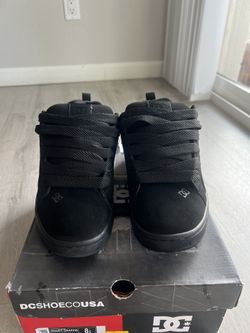 dc court graffik black