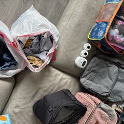 Miscellaneous Baby Clothes And Supplies 