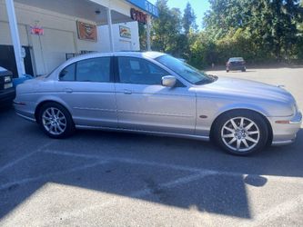 2000 Jaguar 4 Door