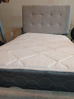 Twin bed