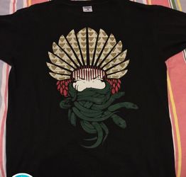 Medium Crooks & Castles