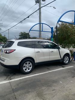 Chevrolet Traverse SUV White