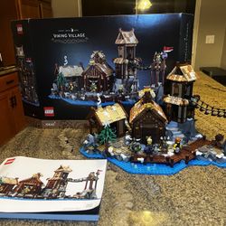 RETIRING LEGO Viking Village 21343