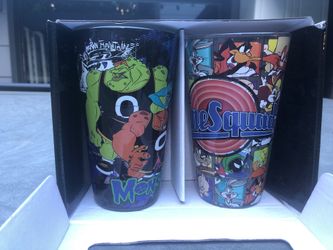 1996 original space jam cups. In box never used