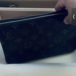 LV Double Zip Pochette