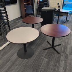Nice Small Tables 25 Each 6550 W Hillsborough 