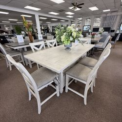 7 Pc Dining Table 