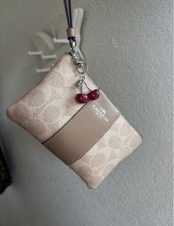 Coach Signature Canvas Wristlet