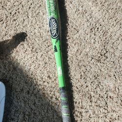 LOUISVILLE SLUGGER BASEBALL BAT