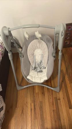 Baby swing