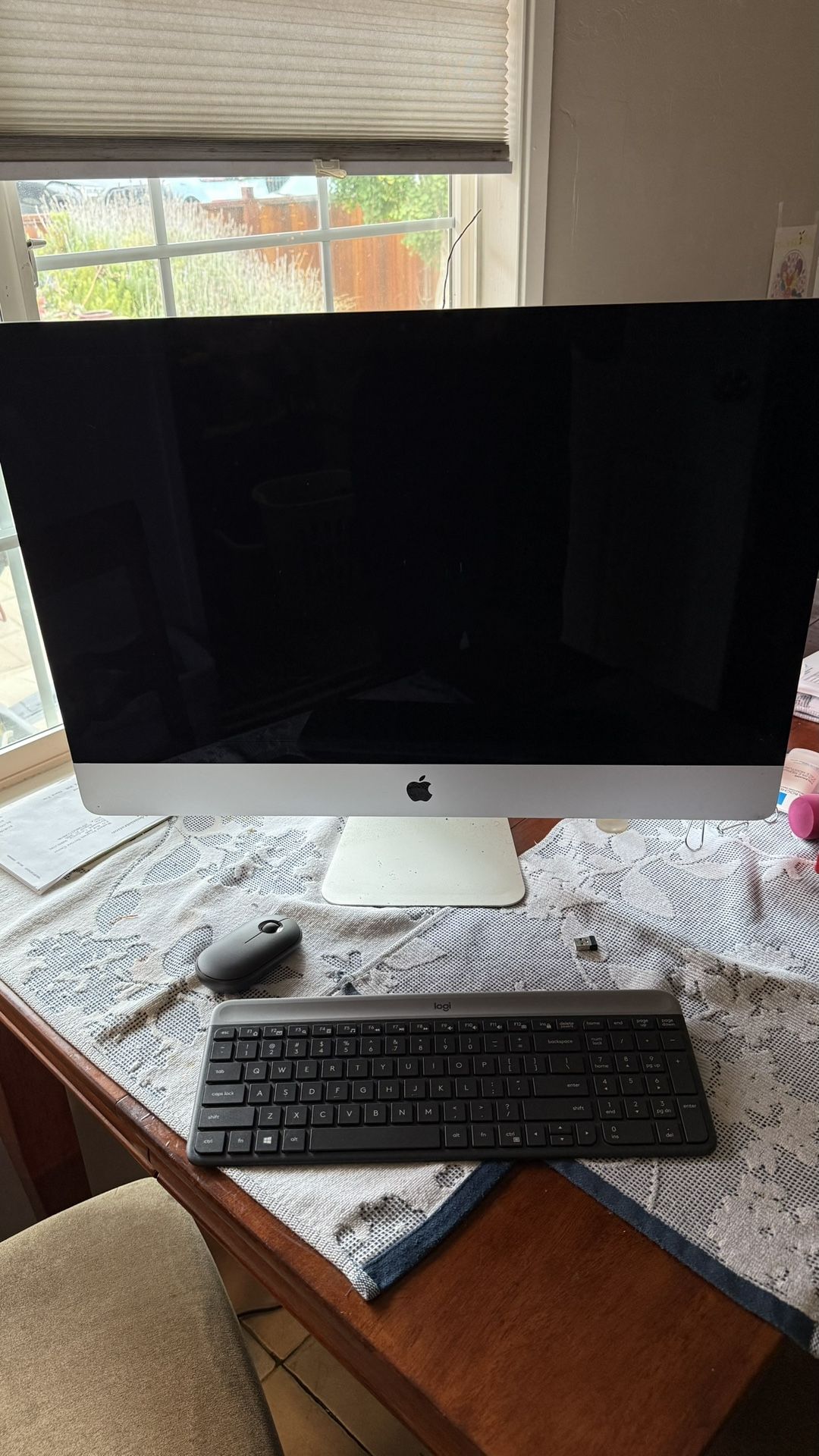 2015 iMac 27inch 1 TB Memory 32GB RAM