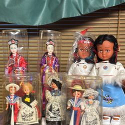 Bundle of 7 souvenir travel dolls: 3 Italy, 2 Native American, 2 Chinatown traditional costumes