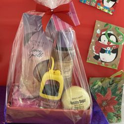 Merry Christmas Victoria Secret Love Spell Golden Gift Set 