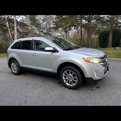 2014 Ford Edge SEL – Low Miles – Clean Title
