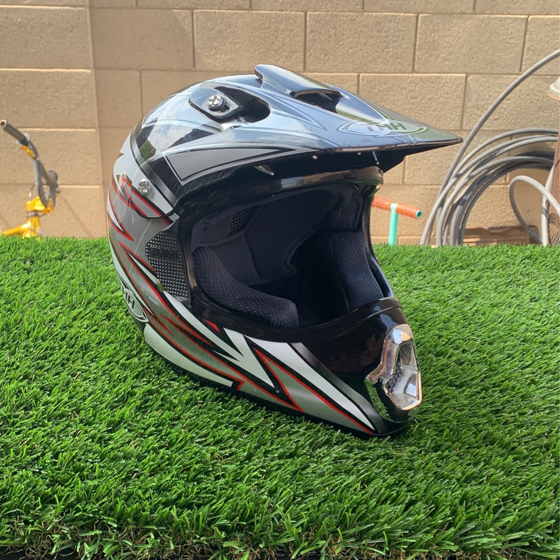 THH Motocross Helmet Black/Grey/Red