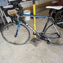 Trek 1.1 2013 Bicycle