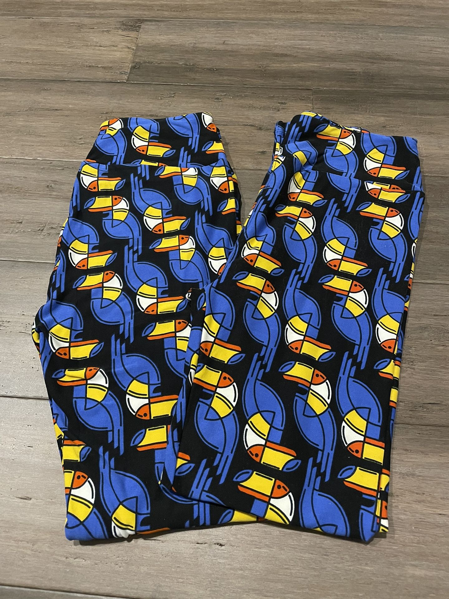 Lularoe Women’s Leggings OS - 2 Pair Toucans. Brand New.