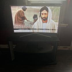 Tv Tv Stand & Matching Shelves