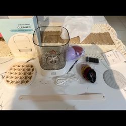 Makeup Brush Cleaner 