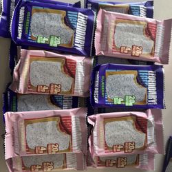 Legendary Protein Pastry Bars. 14 