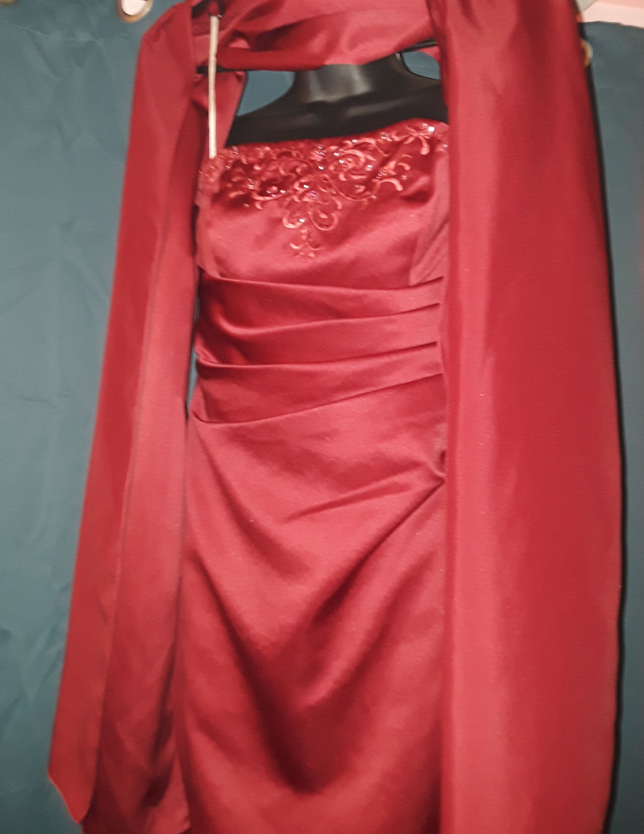 Maroon / red Prom Dress size 4