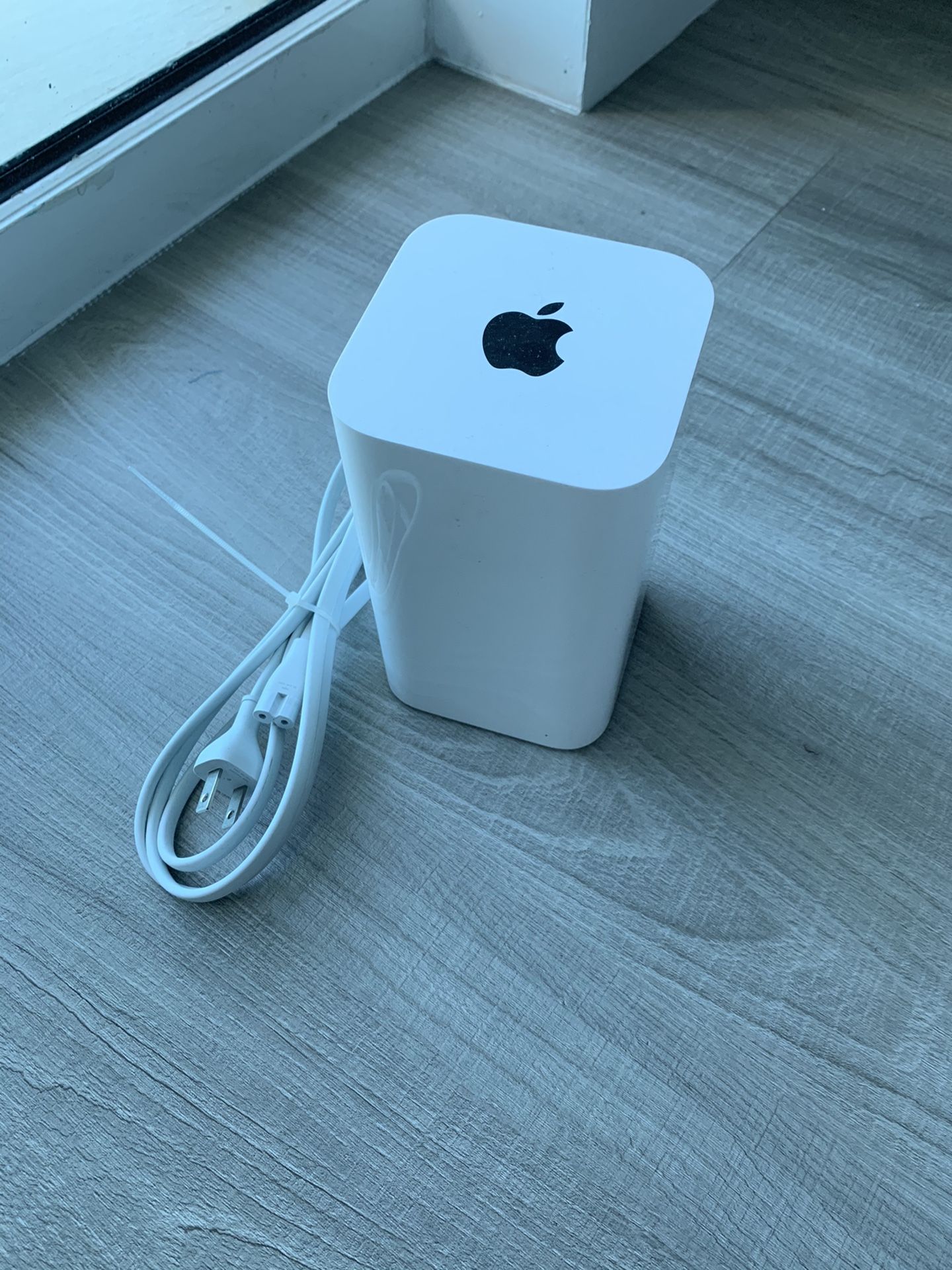Apple AirPort Extreme Router