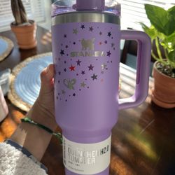 Olivia Rodrigo Stanley 40oz