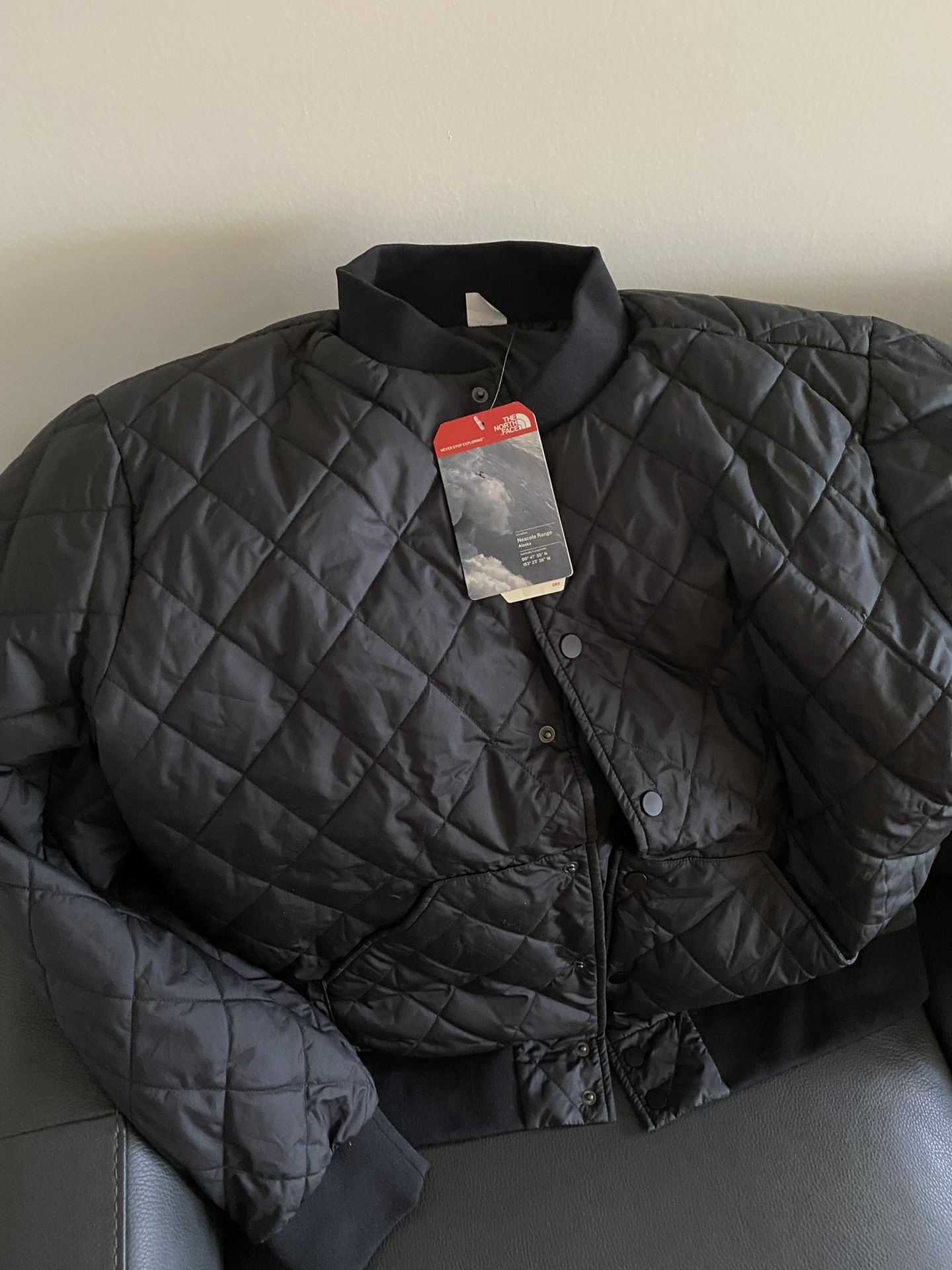 North face Jacket Medium Brand new
