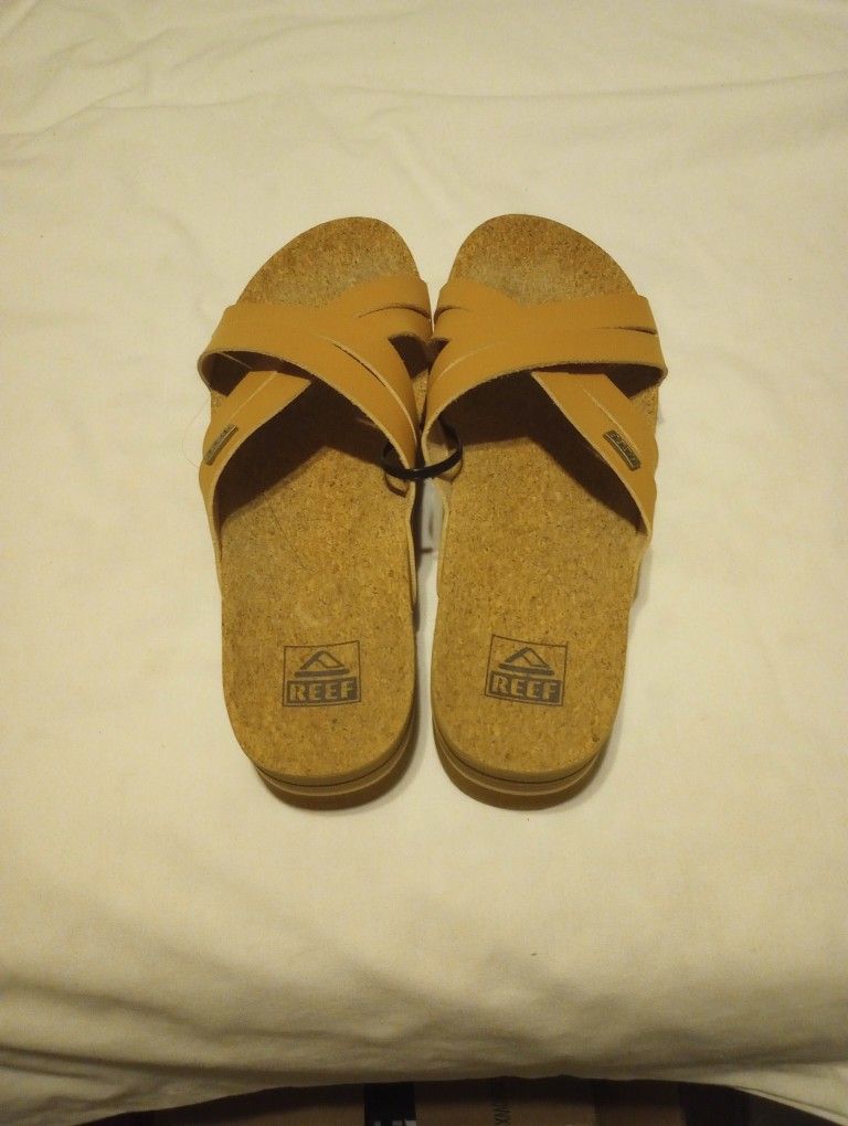 Reef Platform Cross Sandals