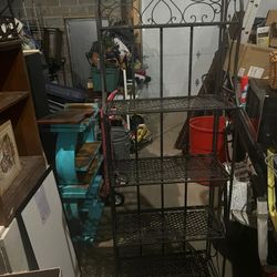 Foldable Plant Stand 