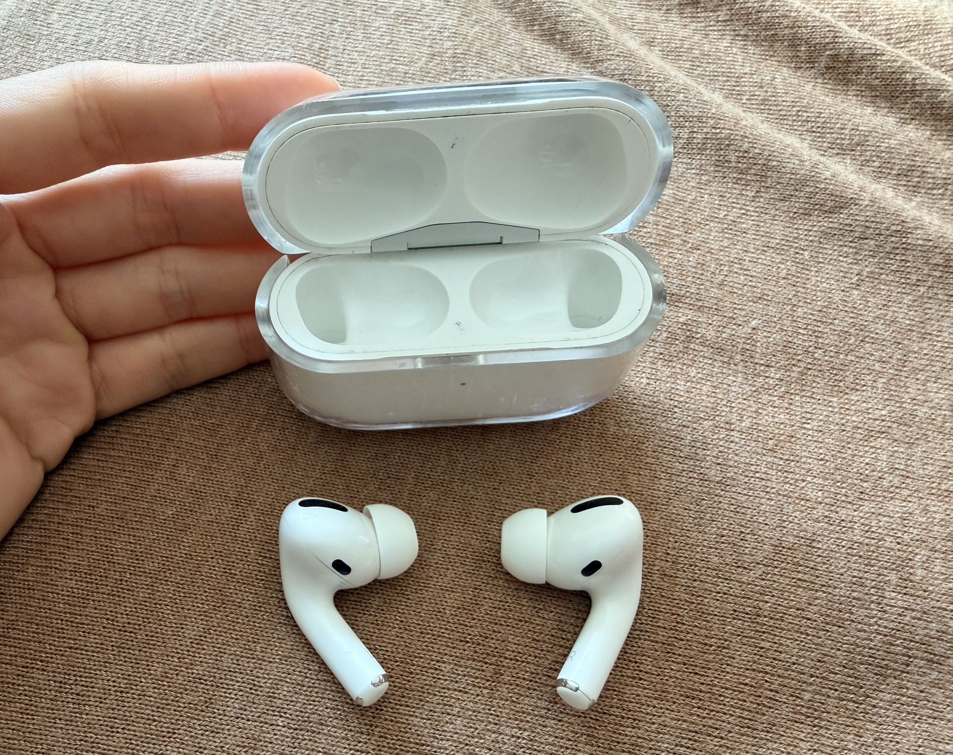 Apple AirPods Pro White with Magsafe Charging Case In Ear Headphones