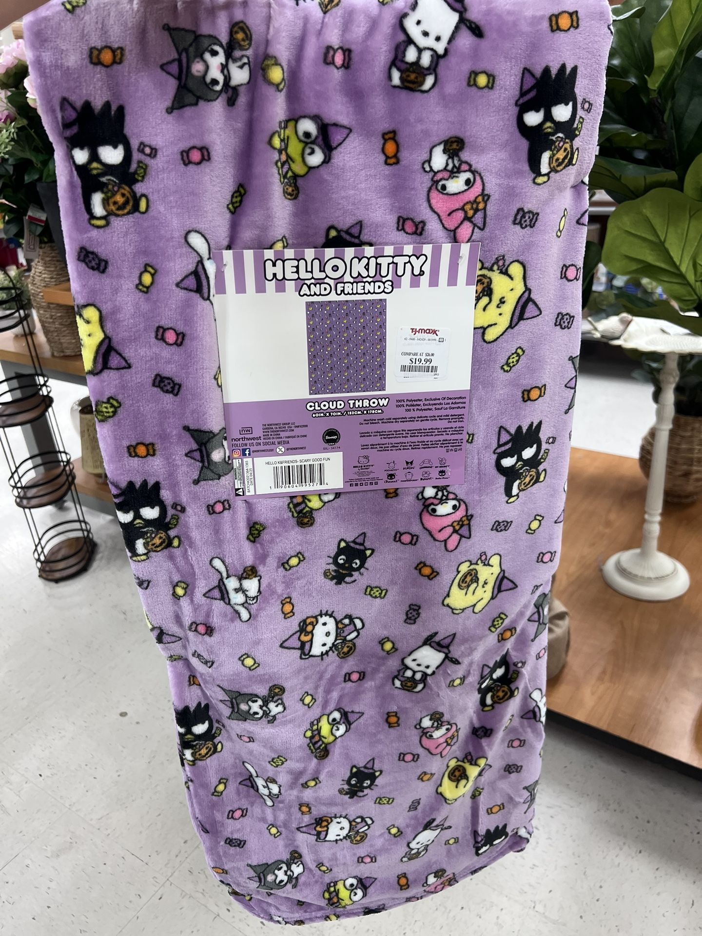 Hello Kitty Halloween Blanket