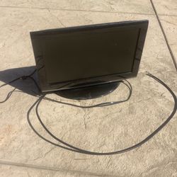 Toshiba LCD TV/DVD 19CV100U 19in