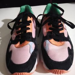 Women's Adidas Shoes