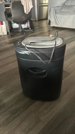 Paper shredder