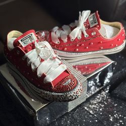Custom design  converse size 10