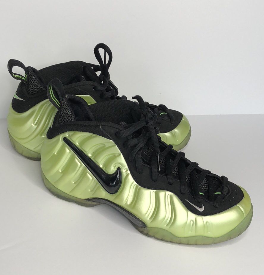 Nike Air Foamposite Pro “Electric Green” Size 8.5