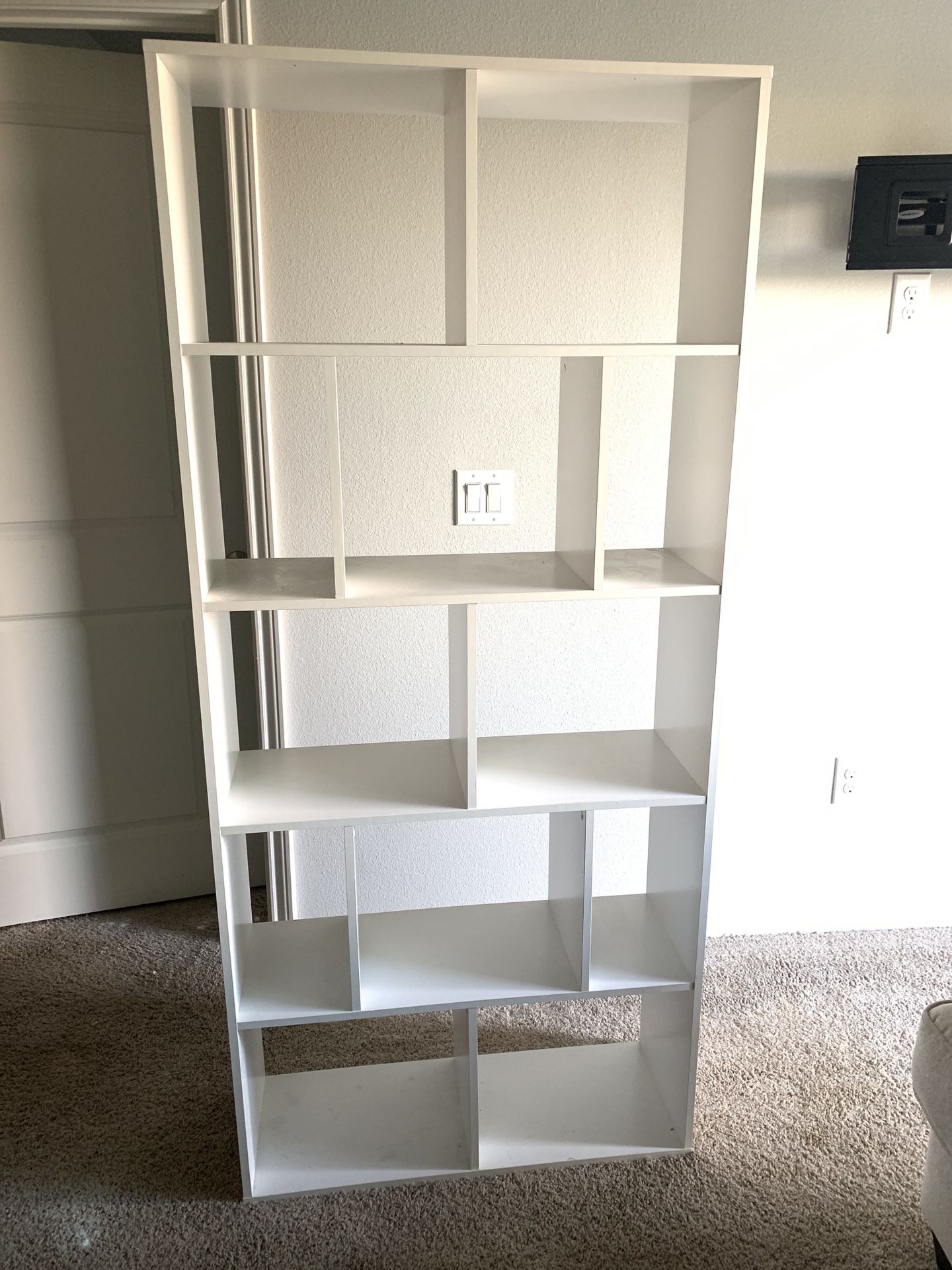 White cube bookcase