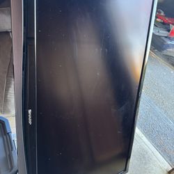 65 Inch 10 Year Old Sharp TV