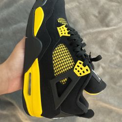 Jordan 4’s