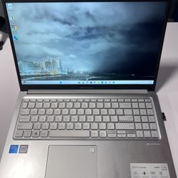 Asus vivobook 15