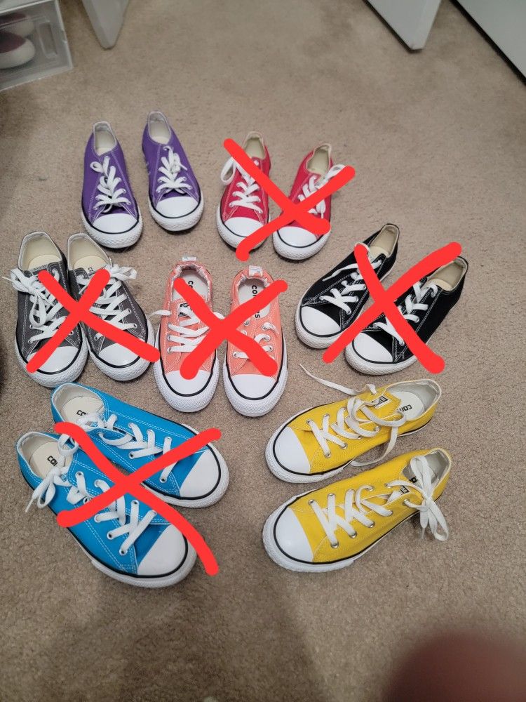 7 different colored converse. ALL like new. All size 3. Quick sale! 