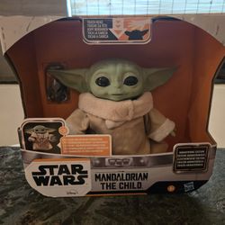 Star Wars Mandalorian The Child Animatronic Toy - New