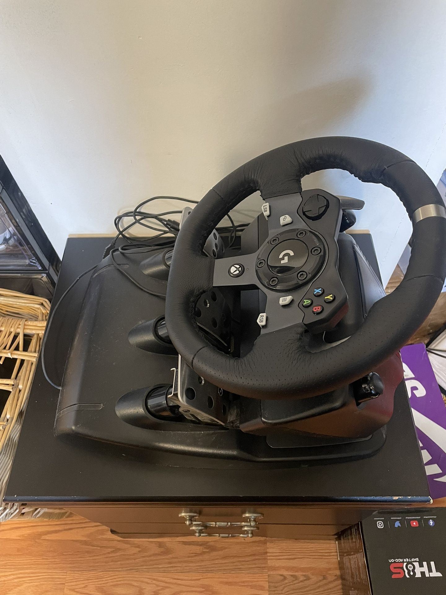 Logitech G29 Wheel + Thrustmaster TH85 Shifter