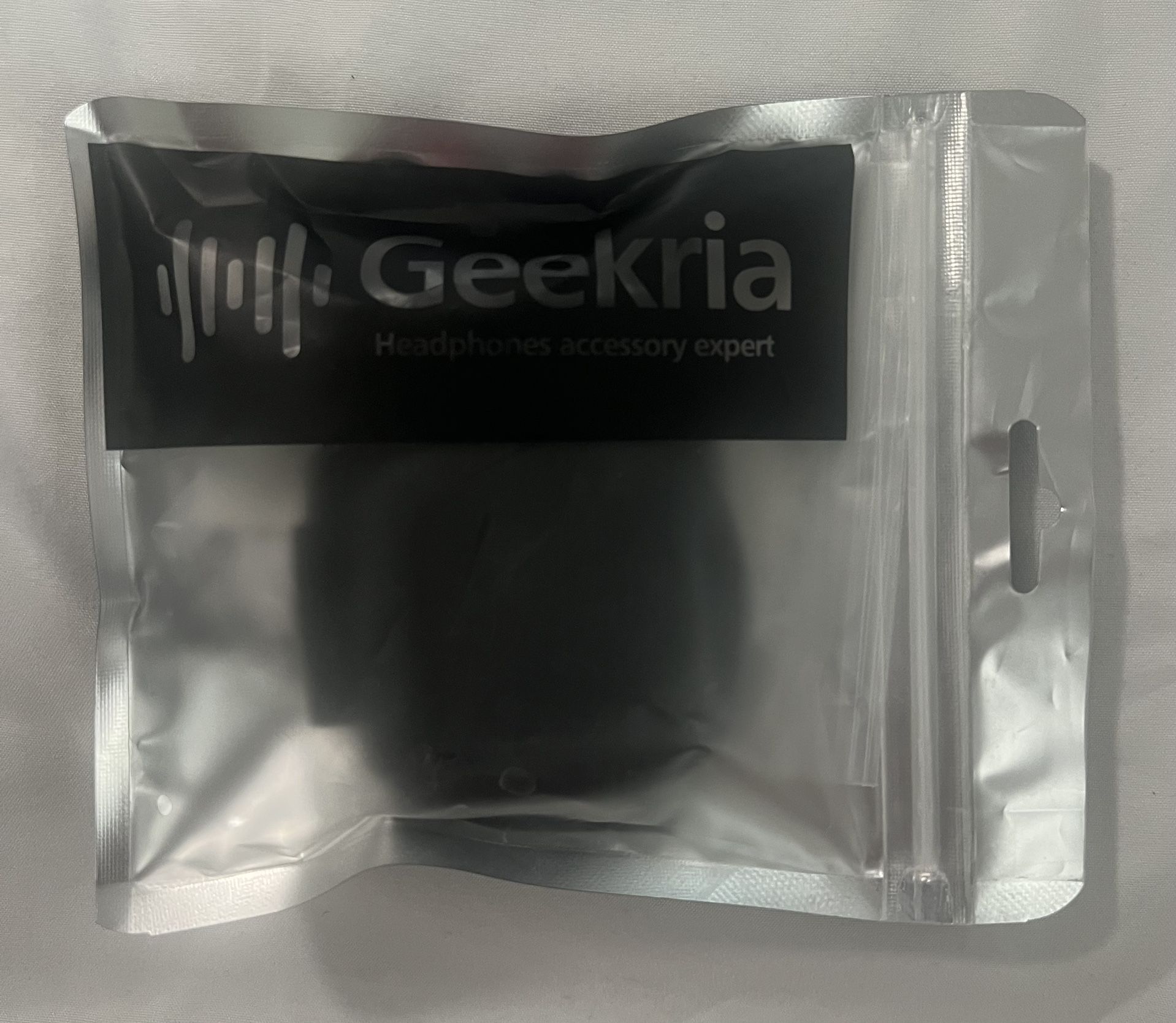 Geekria Silicone Case Cover Compatible with Samsung Galaxy Buds FE True Wireless Earbuds, Protective Earphones Skin Cover with Keychain Hook, Charging